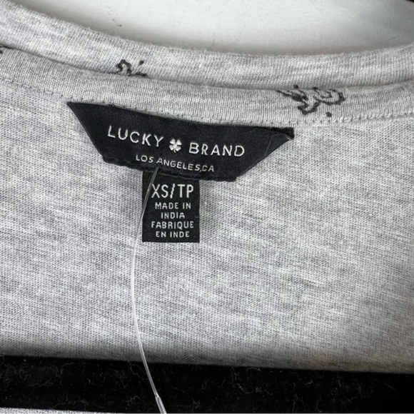 Lucky Brand Womens XS Gray Handkerchief Print Knit Top Shirt - Picture 6 of 7